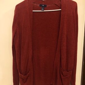 GAP rust cardigan with pockets